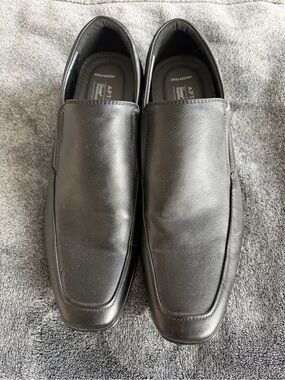 Apt. 9 Men's Black Leather Slip-On Loafers - Smooth Finish